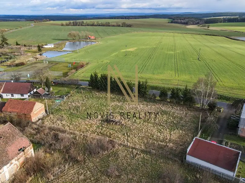Prodej stavebního pozemku 2476 m², Velký Malahov – náhled fotky 3