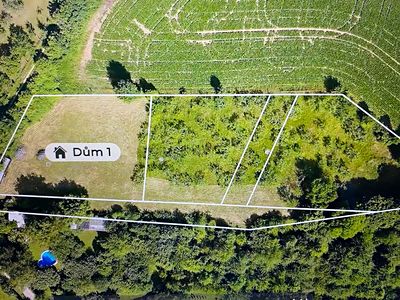 Prodej stavebního pozemku 2701 m²