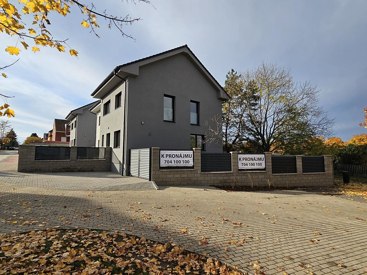 Pronájem bytu 5+kk 145 m² – fotografie 2