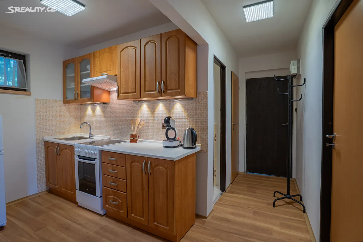 Prodej chaty 57 m², pozemek 516 m² – další