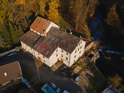 Prodej  rodinného domu 1 500 m², pozemek 724 m²