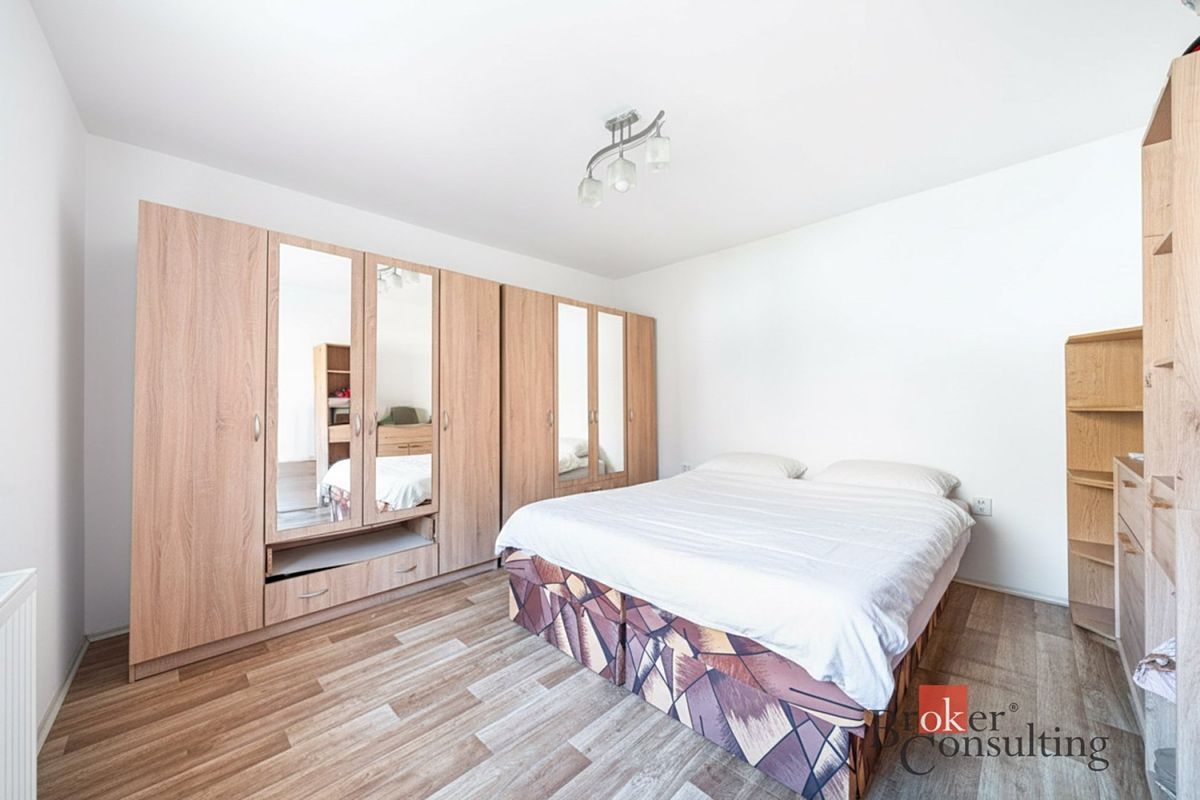 Prodej rodinného domu 140 m², pozemek 330 m² – fotografie 4