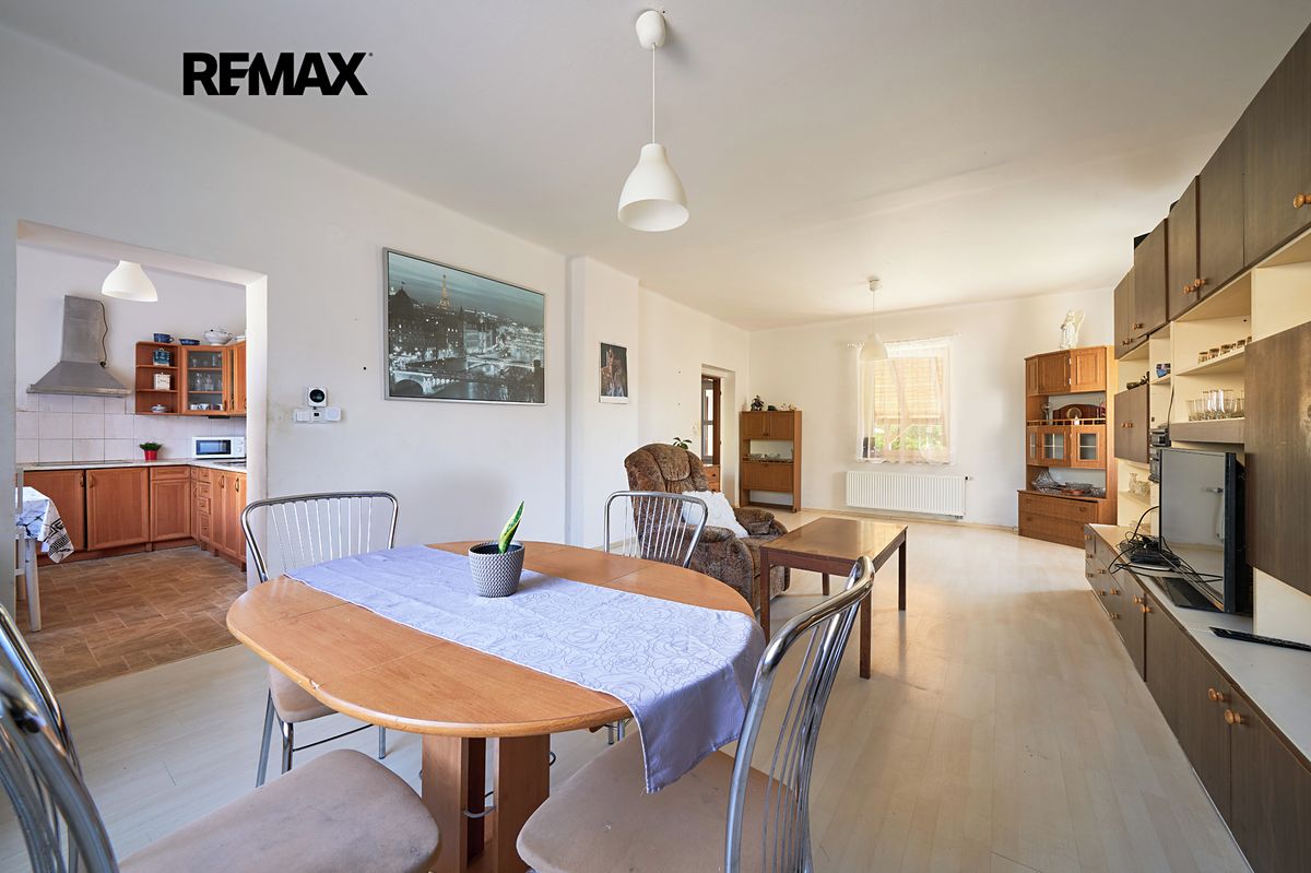 Prodej rodinného domu 90 m², pozemek 791 m² – fotografie 3