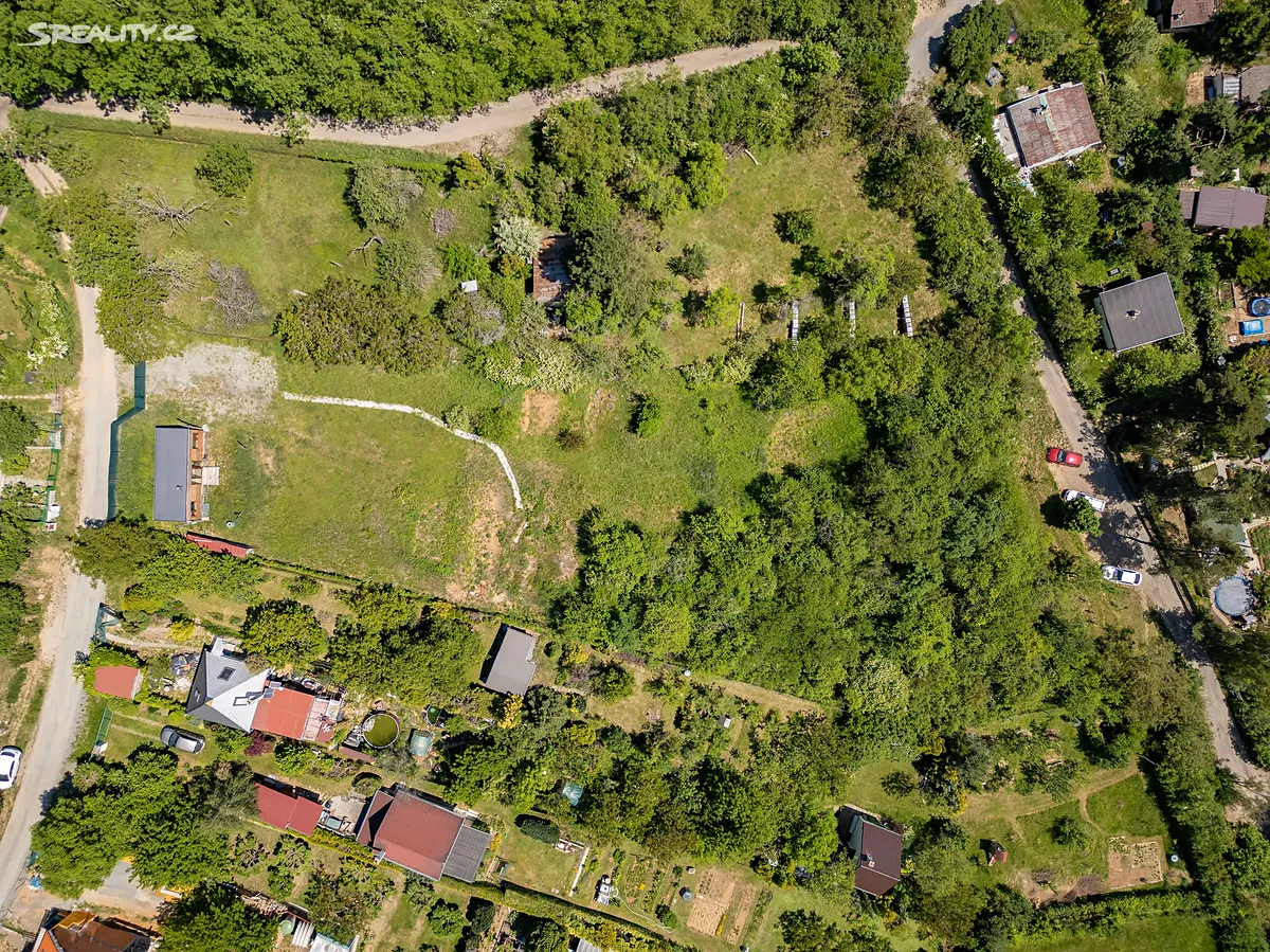 Prodej stavebního pozemku 2261 m² – pohled 6