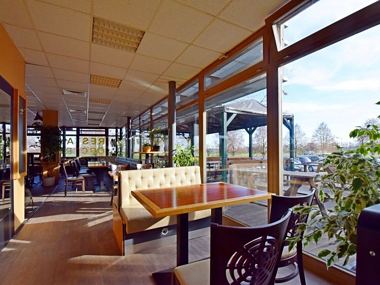 Pronájem komerčního prostoru, 192 m² (17 z 17)