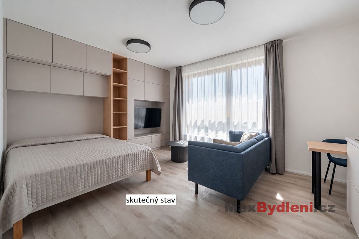 Pronájem bytu 1+kk 35 m²