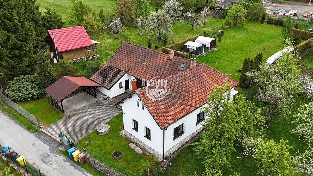 Prodej rodinného domu 73 m², pozemek 993 m² – fotografie 3