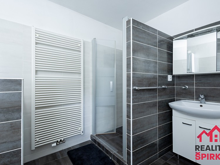 Prodej bytu 3+1, 77 m² (17 z 30)
