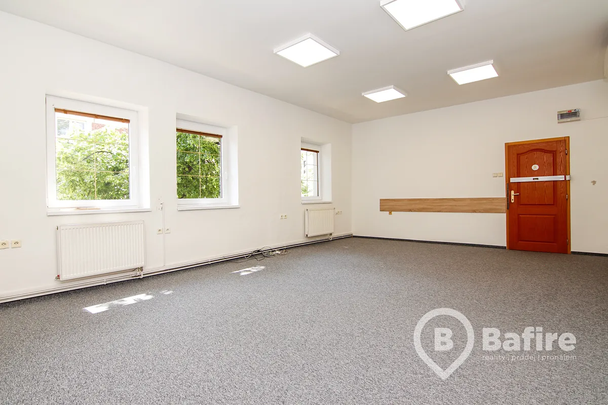 Pronájem kanceláře 104 m²