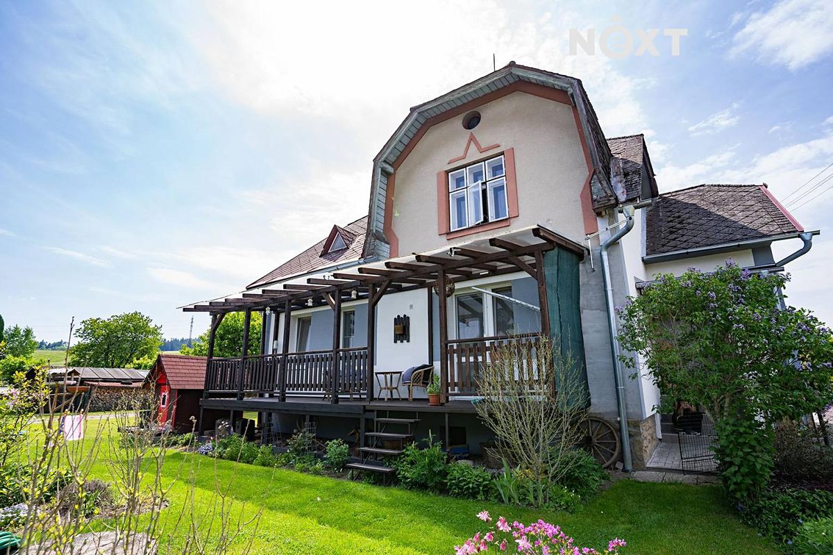 Prodej rodinného domu 178 m², pozemek 1332 m²