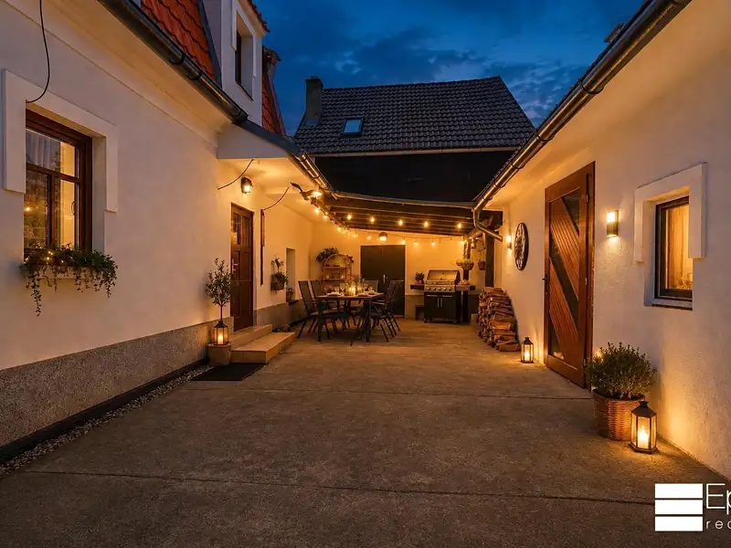 Prodej rodinného domu 230 m², pozemek 489 m², Tupadly – náhled fotky 3