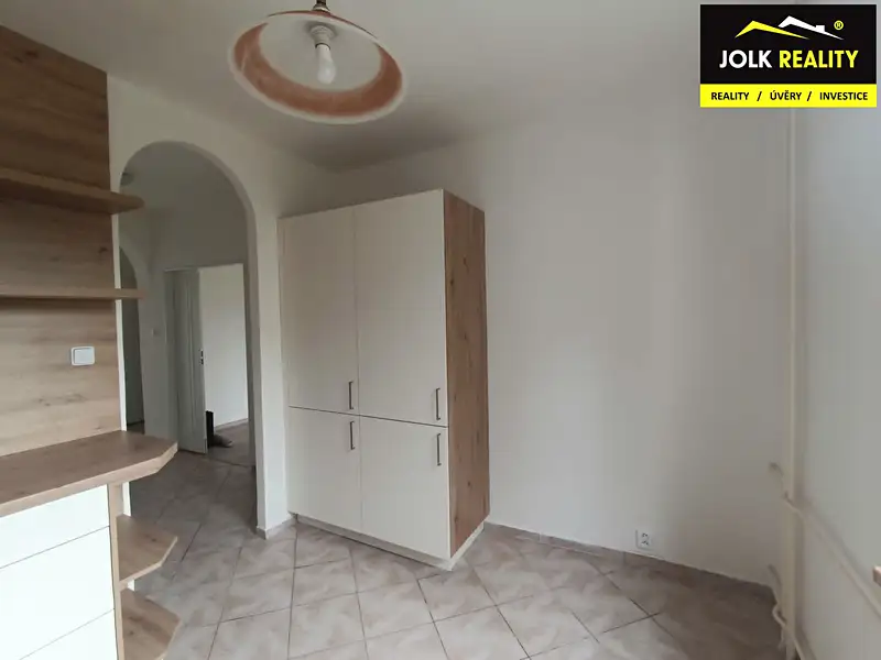 Pronájem bytu 3+1 76 m², Opava – náhled fotky 3