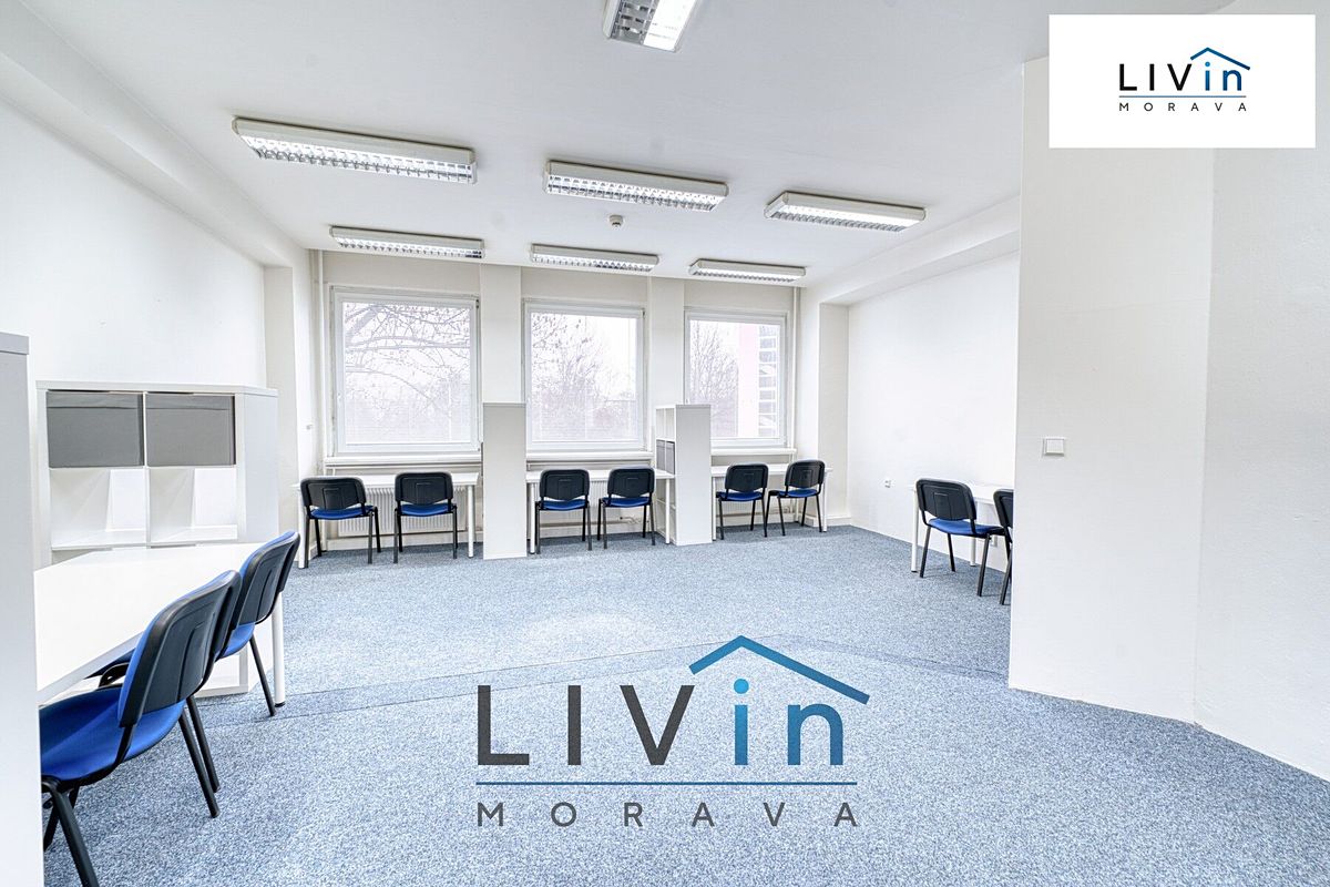 Pronájem kanceláře 68 m² – fotografie 2
