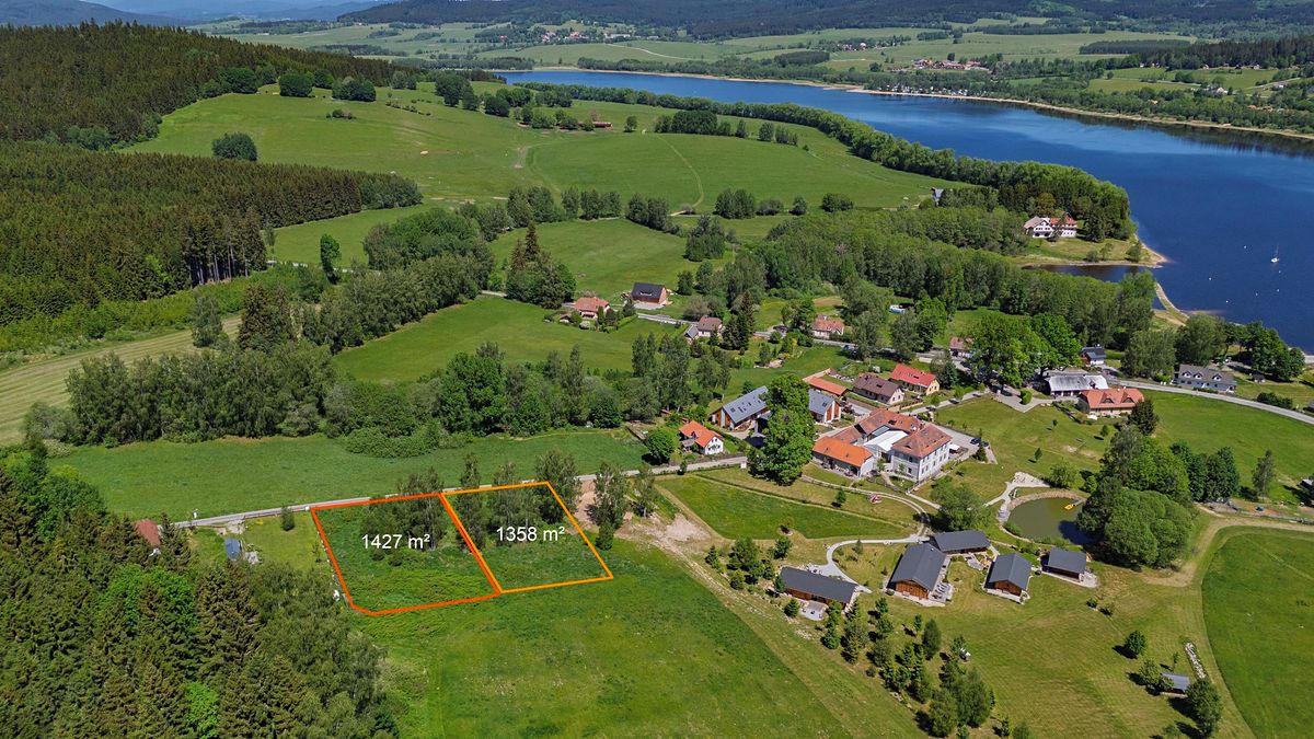 Prodej stavebního pozemku 1358 m² – fotografie 5