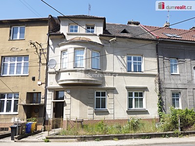 Prodej  rodinného domu 200 m², pozemek 896 m²