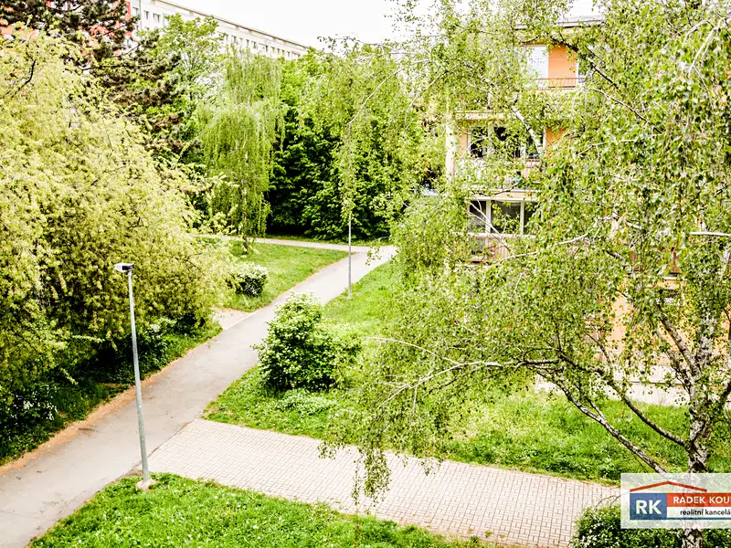 Prodej bytu 3+1 52 m², Praha – náhled fotky 3