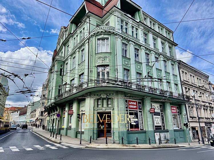 Комерційне приміщення в оренду, 441 м² (1 з 21)