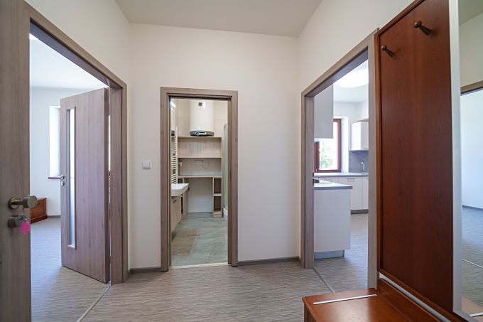 Pronájem bytu 2+kk 50 m² – fotografie 3
