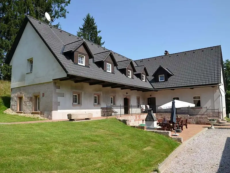 Prodej zemědělské usedlosti 300 m², pozemek 2000 m², Vidochov – náhled fotky 2