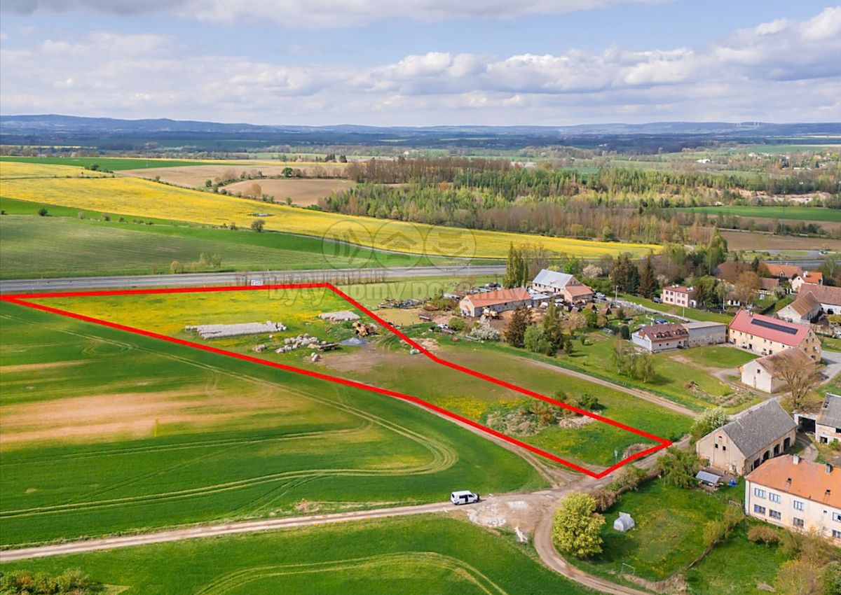 Prodej stavebního pozemku 14067 m²