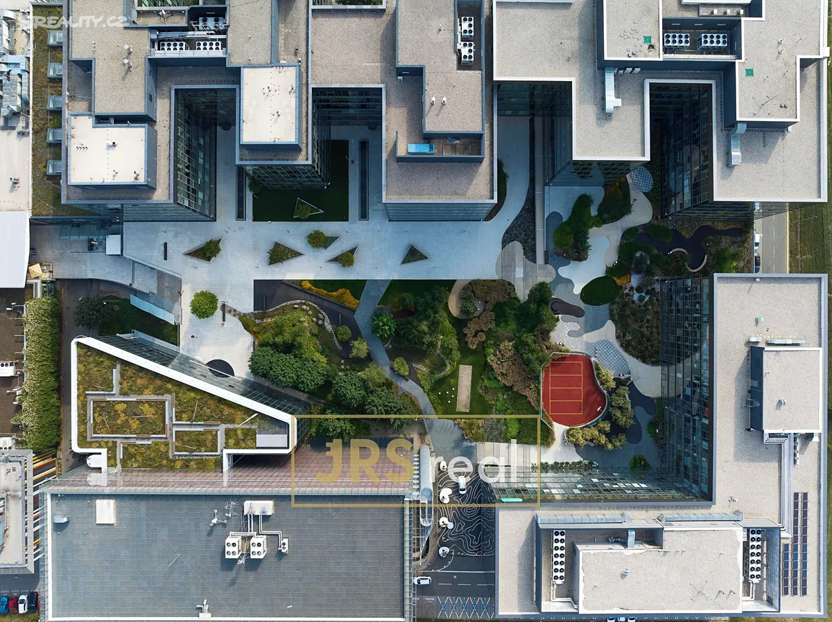 Pronájem kanceláře 285 m² – pohled 3