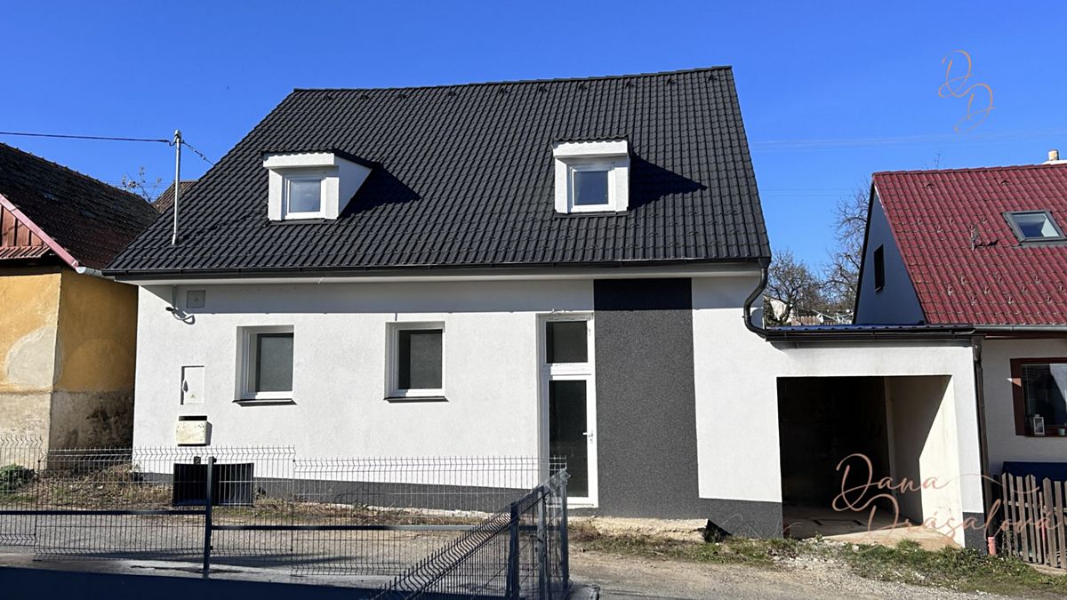 Prodej rodinného domu 150 m², pozemek 232 m² – fotografie 2