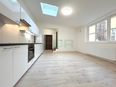 Pronájem bytu 2+kk 45 m²