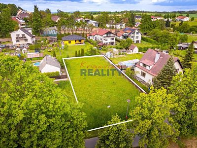 Prodej stavebního pozemku 860 m²