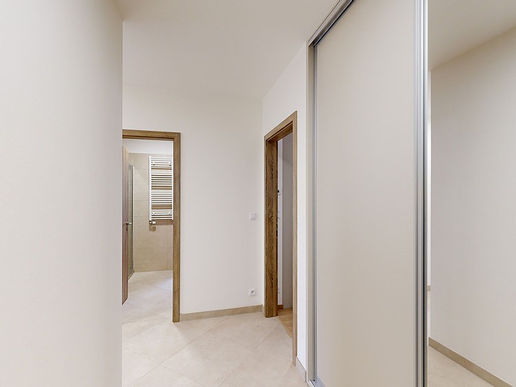 Квартира 2+kk в оренду, 63 м² (14 з 21)