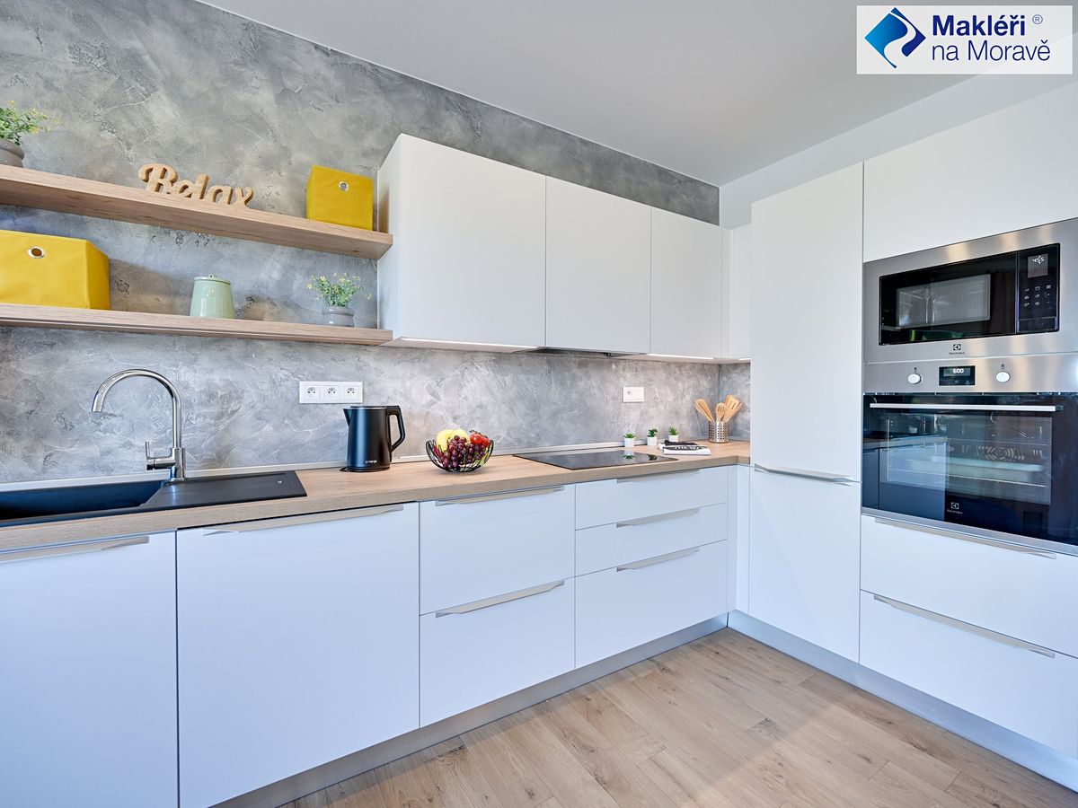 Prodej rodinného domu 74 m², pozemek 234 m² – fotografie 2