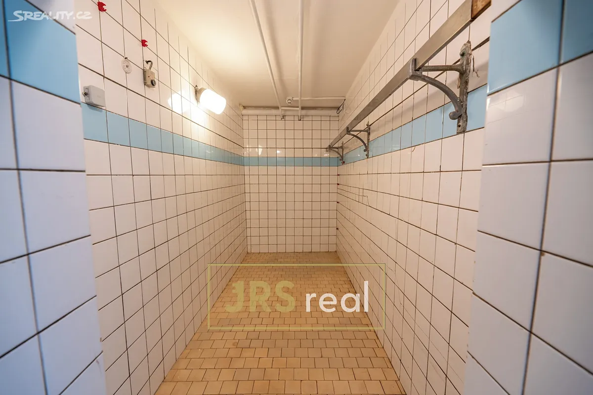 Pronájem obchodního prostoru 143 m² – další