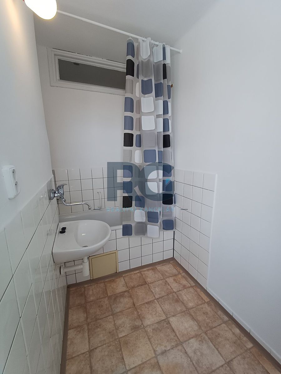 Pronájem bytu 2+1 53 m² – fotografie 4