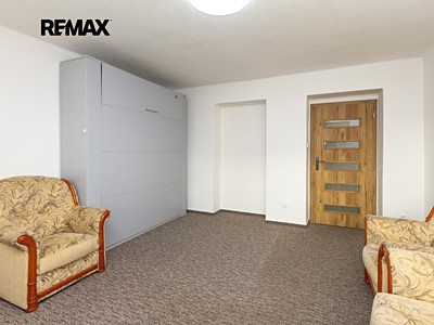 Pronájem bytu 1+1 44 m²