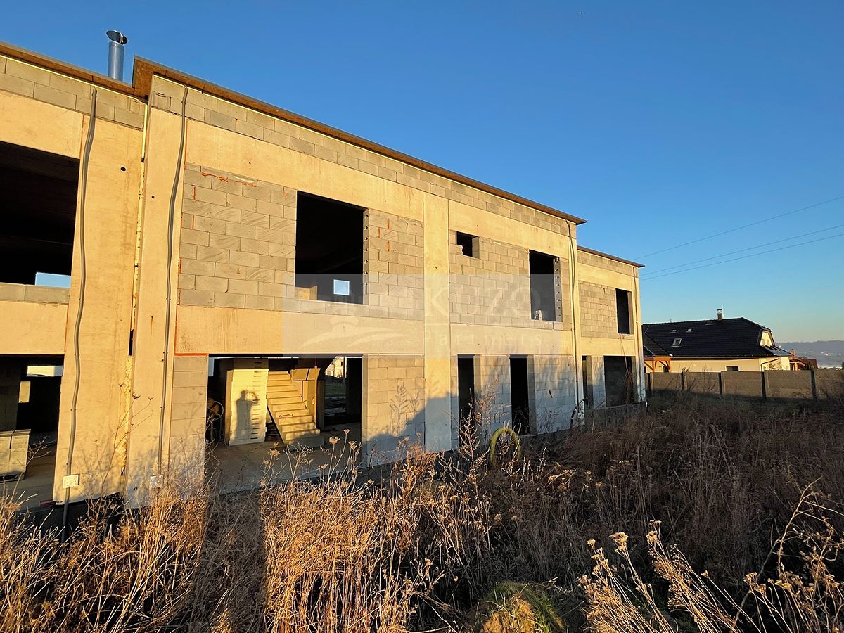 Prodej rodinného domu 151 m², pozemek 440 m² – fotografie 5