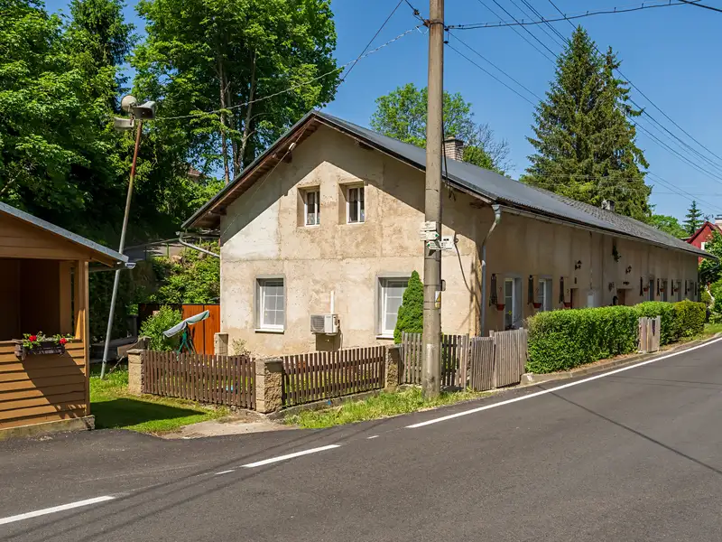 Prodej rodinného domu 104 m², pozemek 132 m², Kobyly – náhled fotky 1