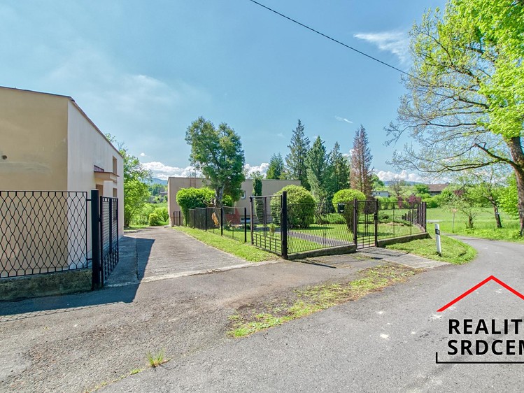 Prodej domu, 229 m² (43 z 60)