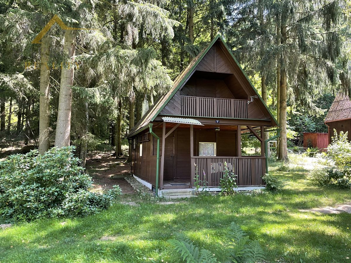 Prodej chaty 42 m², pozemek 1 m²