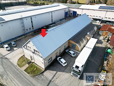Prodej výrobní haly, prostoru 835 m²