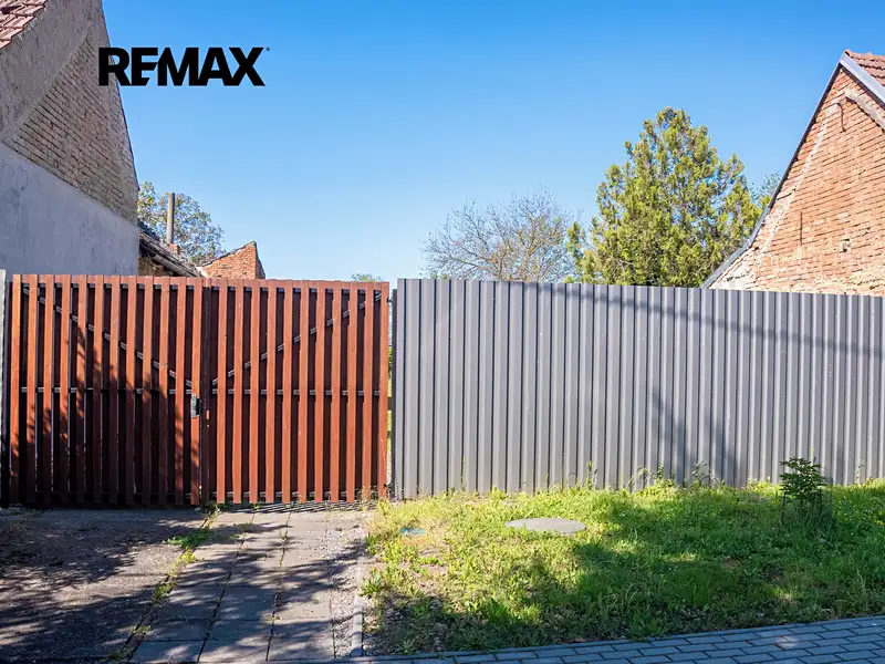 Pronájem zahrady 992 m², Nesvačilka – náhled fotky 3