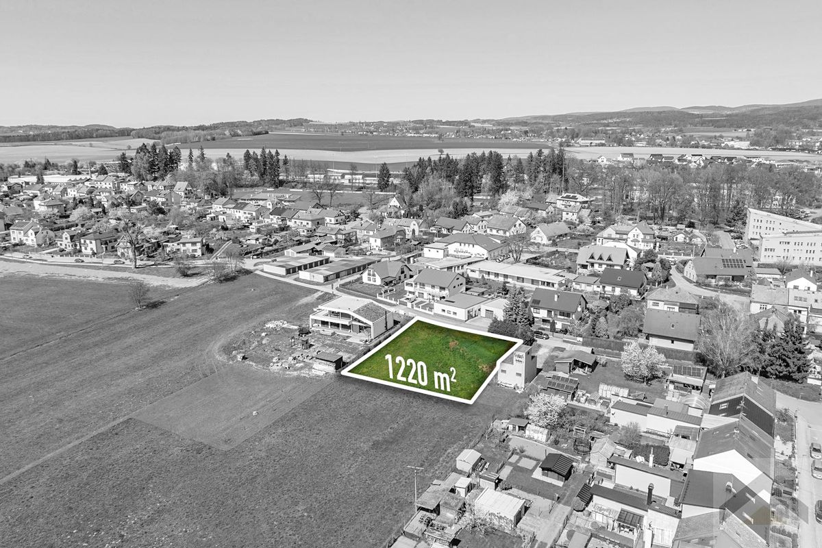 Prodej stavebního pozemku 1196 m² – fotografie 2