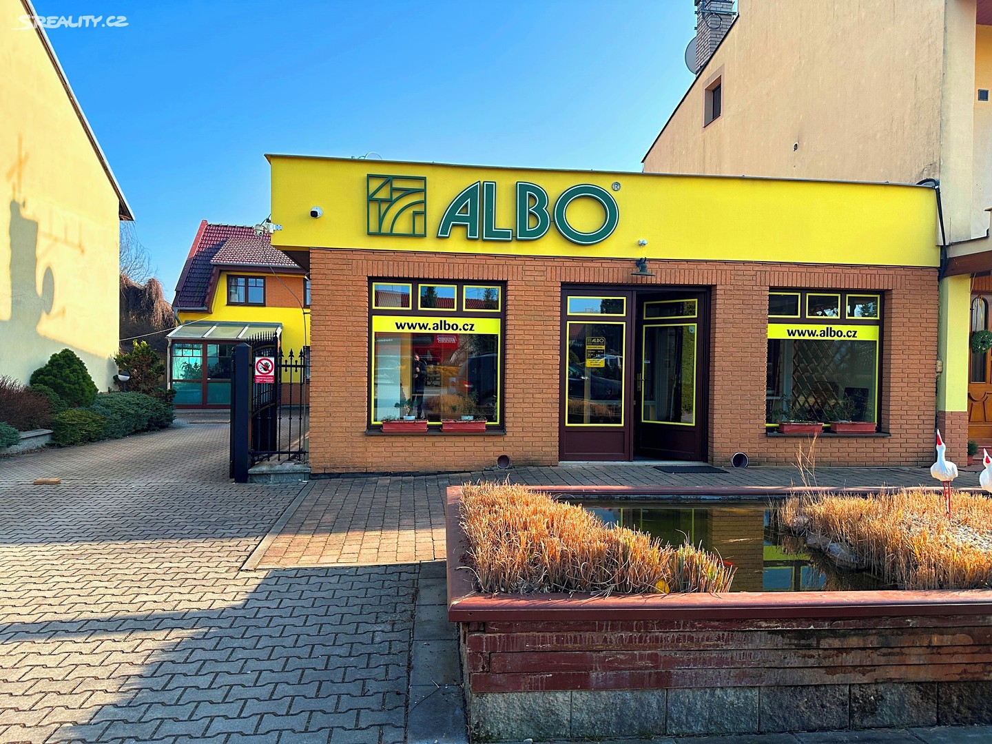 Prodej obchodního prostoru 2800 m²