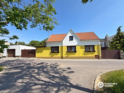 Prodej  rodinného domu 148 m², pozemek 886 m²