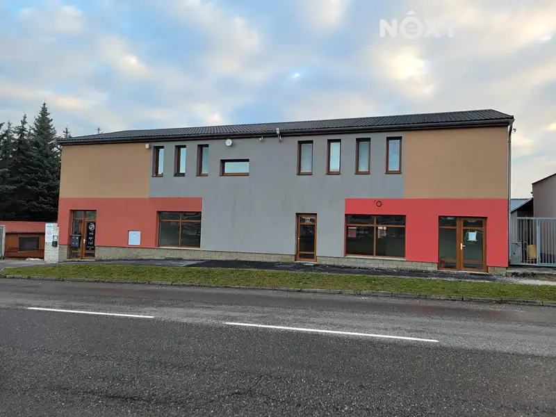Pronájem obchodního prostoru 137 m², Strakonice – náhled fotky 1