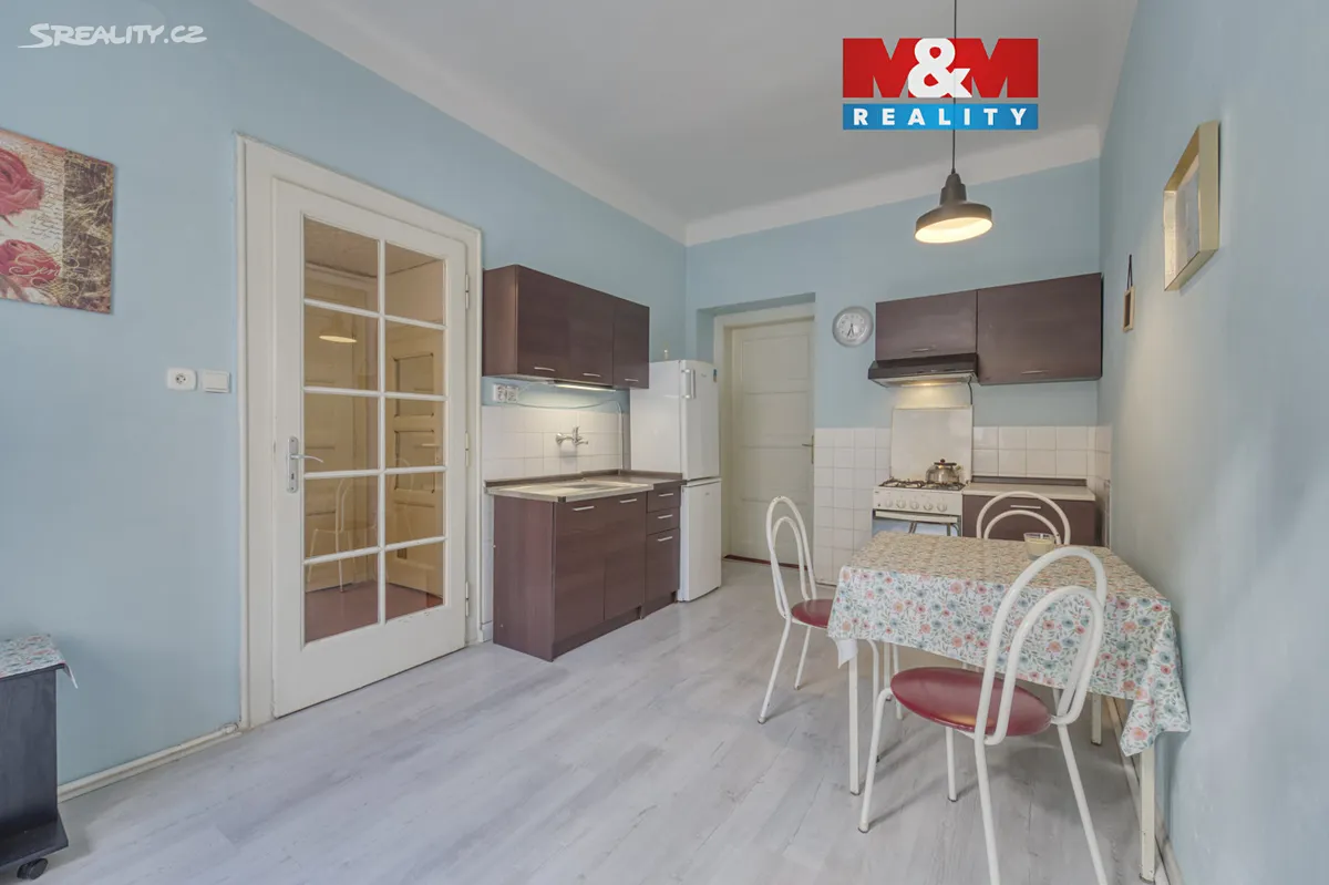 Pronájem bytu 1+1 43 m², Čechova