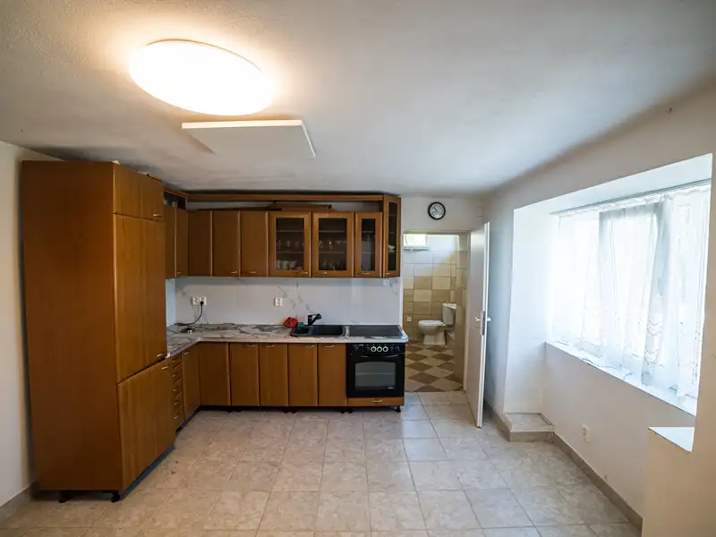 Prodej rodinného domu 160 m², pozemek 579 m², Žihobce – náhled fotky 3