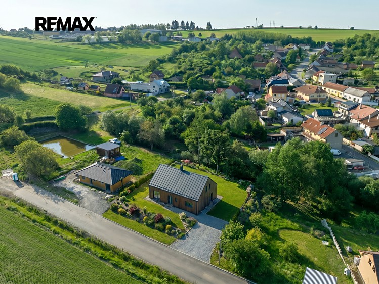 Grundstück zum Kauf, 1.100 m² (1 von 13)