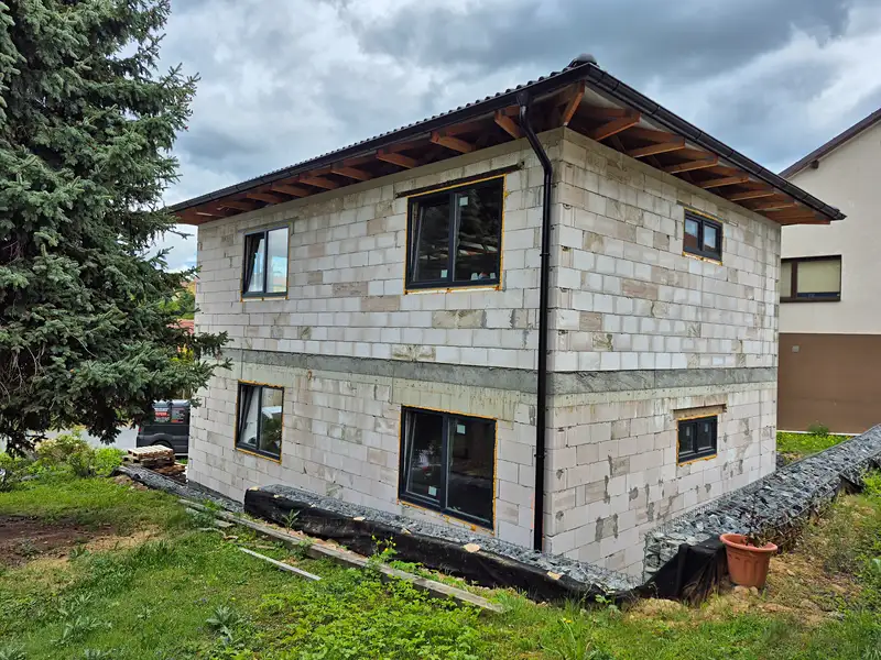Prodej rodinného domu 128 m², pozemek 224 m², Tuchoměřice – náhled fotky 2