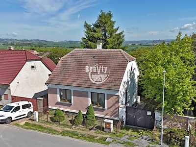 Prodej  rodinného domu 65 m², pozemek 1 555 m²