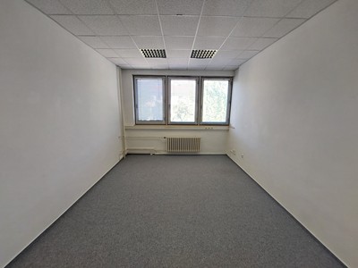 Pronájem komerčního prostoru, 20 m² (2 z 4)