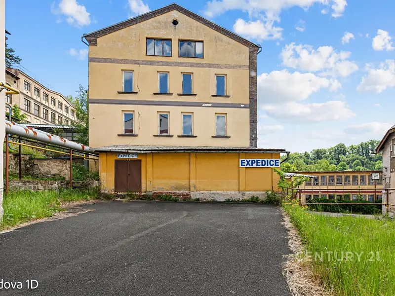 Pronájem skladového prostoru 47 m², Děčín – náhled fotky 1